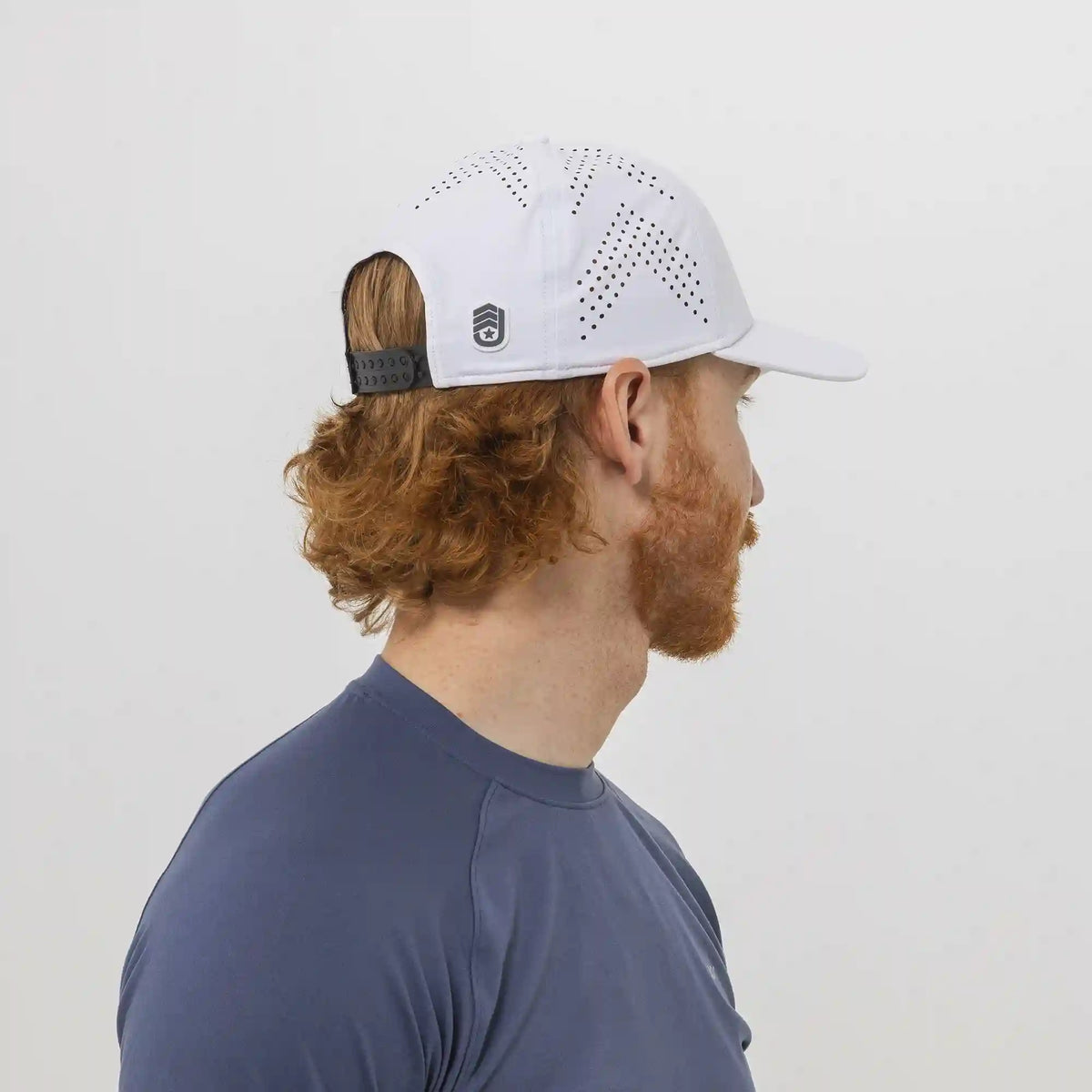 Surge Hat Arctic Snow