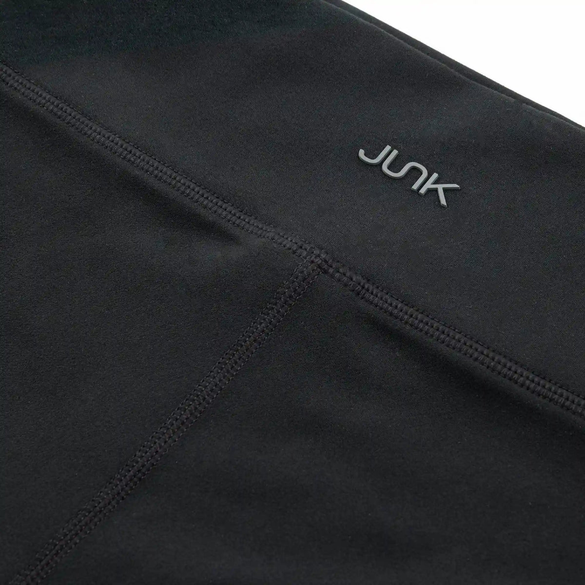 Women's Breakthrough High Rise Short 3": Obsidian