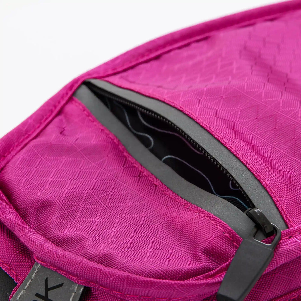 JUNK Versa Bag Fuchsia